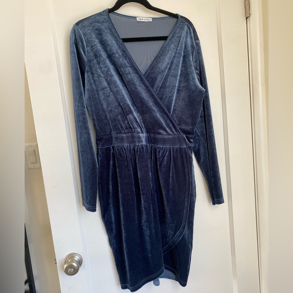 Velvet Bodycon Ruched Cockatil V Neck Dress. Worn once, XL. - Picture 1 of 10